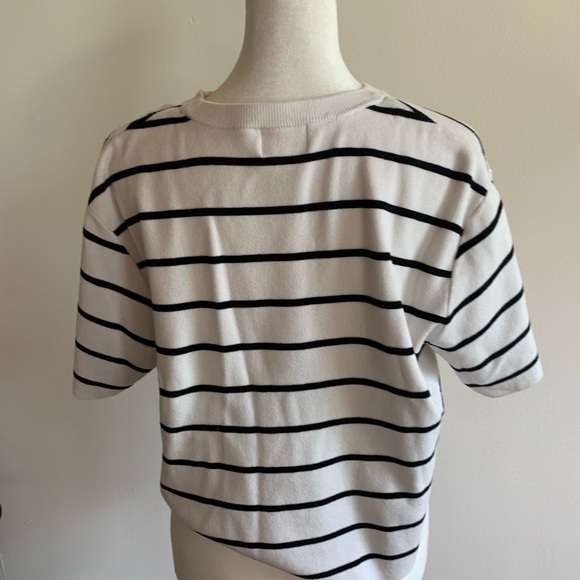 H&M Black and White Striped Top - Picture 2 of 3